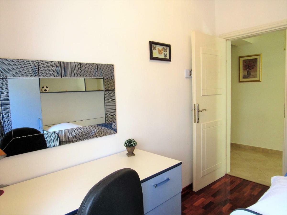 Cozy Apartment Lenny Спліт Екстер'єр фото