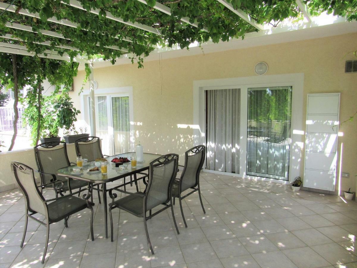 Cozy Apartment Lenny Спліт Екстер'єр фото