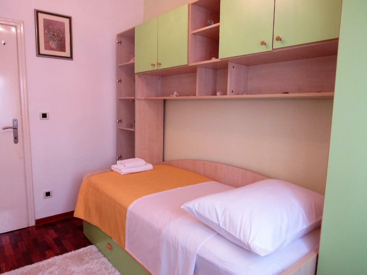 Cozy Apartment Lenny Спліт Екстер'єр фото